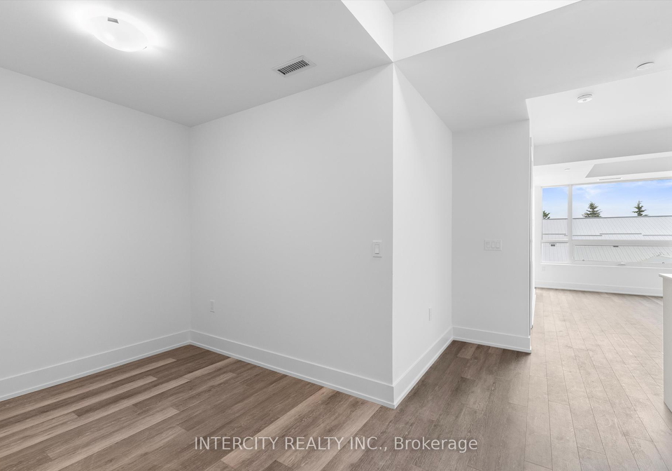 2075-road-king-ontario-n12363207
