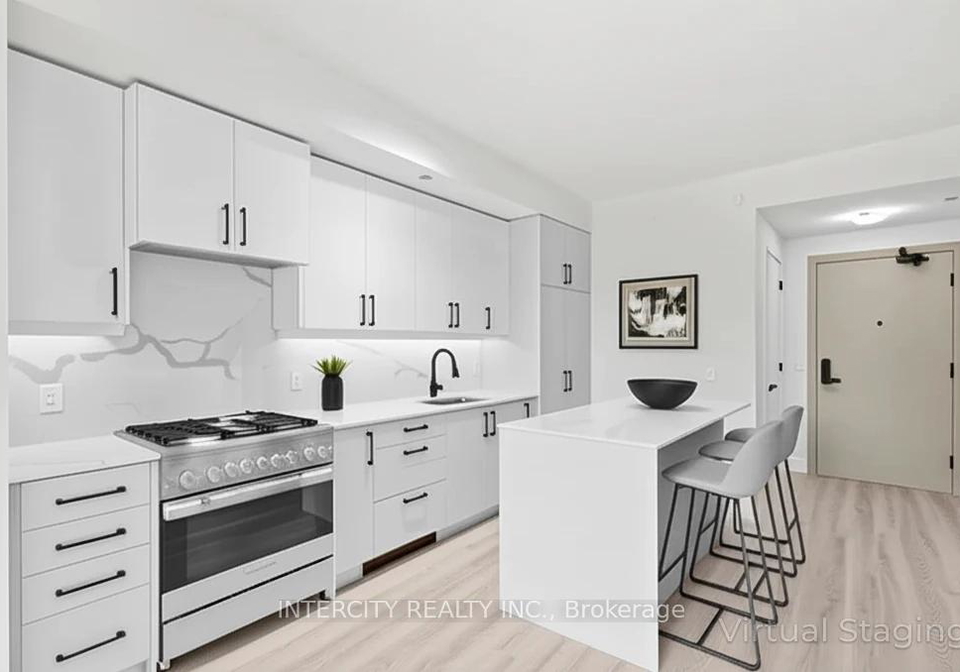 2075-road-king-ontario-n12363480