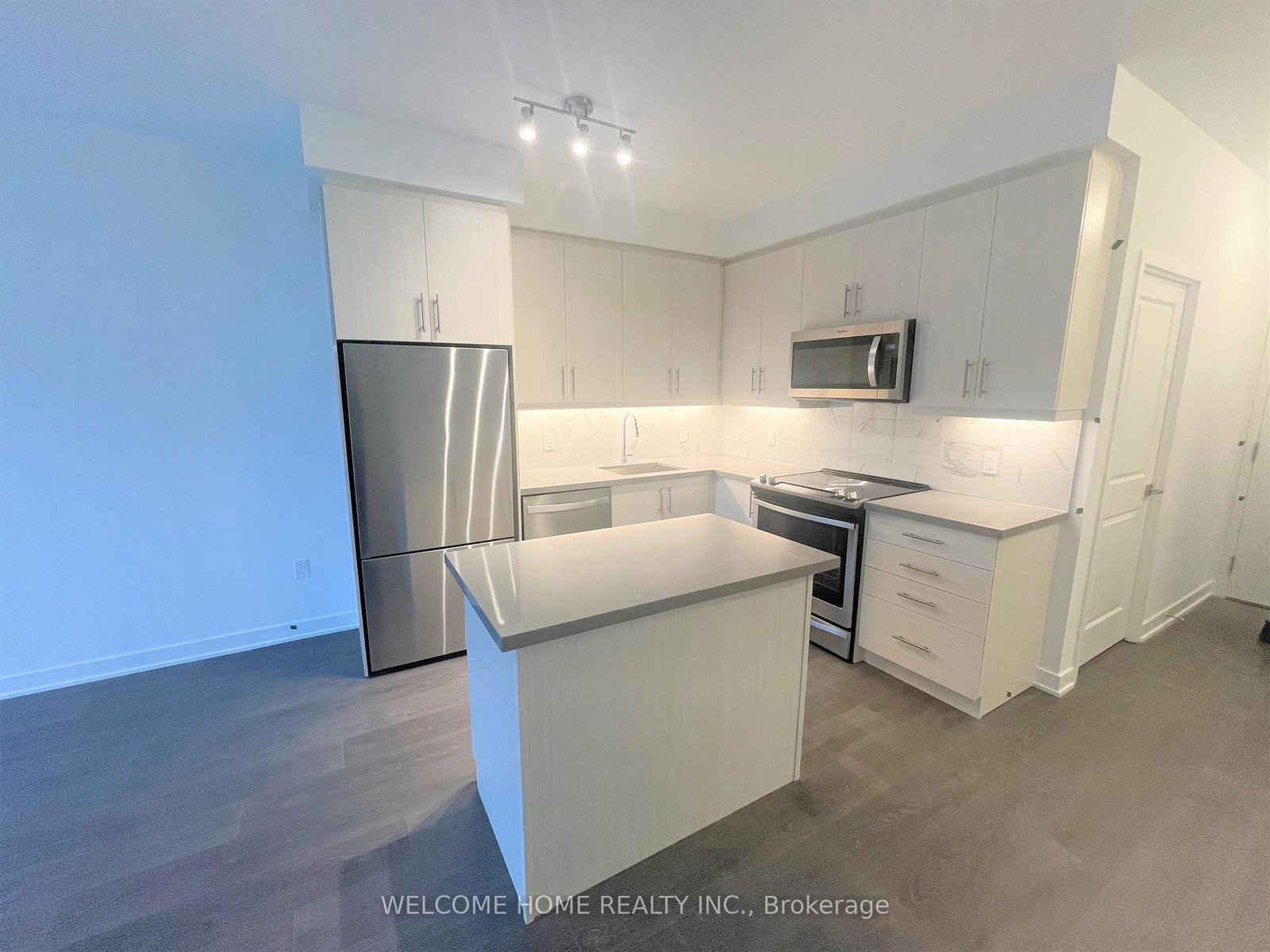85-oneida-crescent-richmond-hill-ontario-n12363619