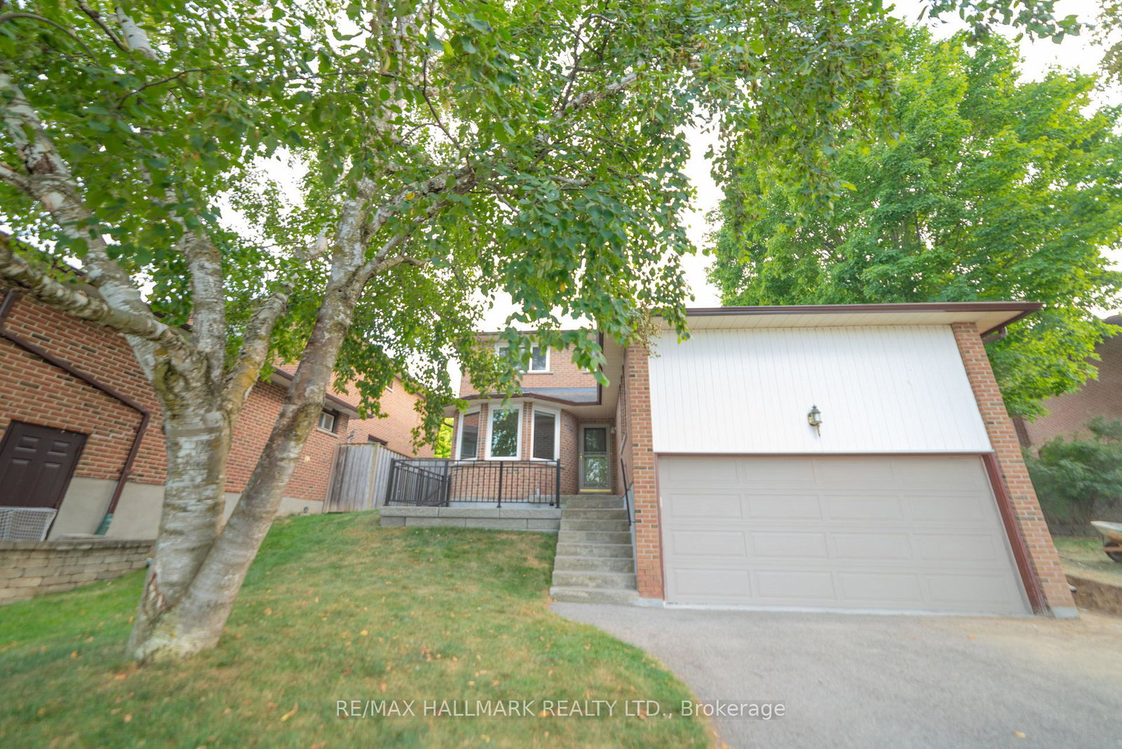 42-portland-crescent-newmarket-ontario-n12363836