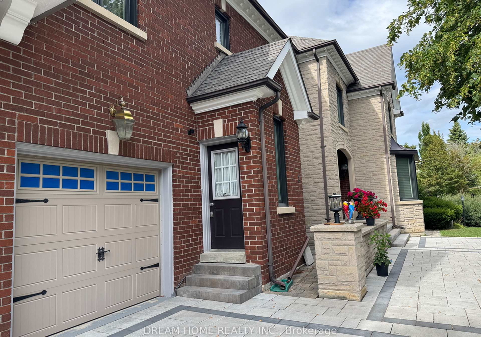 2-cortina-court-richmond-hill-ontario-n12363870
