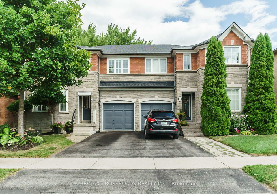 619-walpole-crescent-newmarket-ontario-n12364054