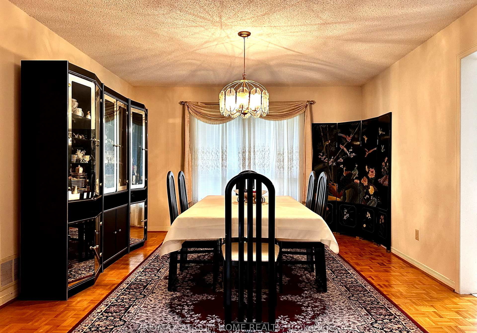 108-berwick-crescent-richmond-hill-ontario-n12364373