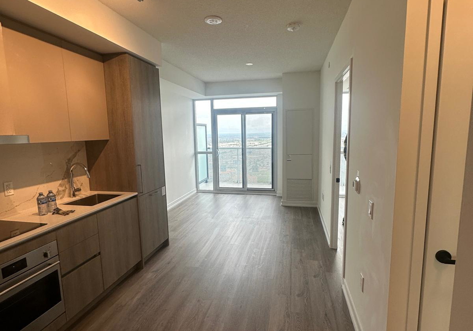 225-commerce-street-vaughan-ontario-n12364379
