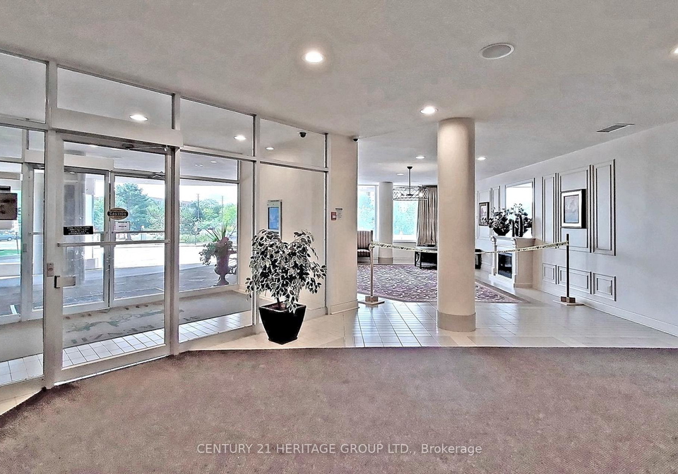 326-major-mackenzie-drive-e-richmond-hill-ontario-n12365634