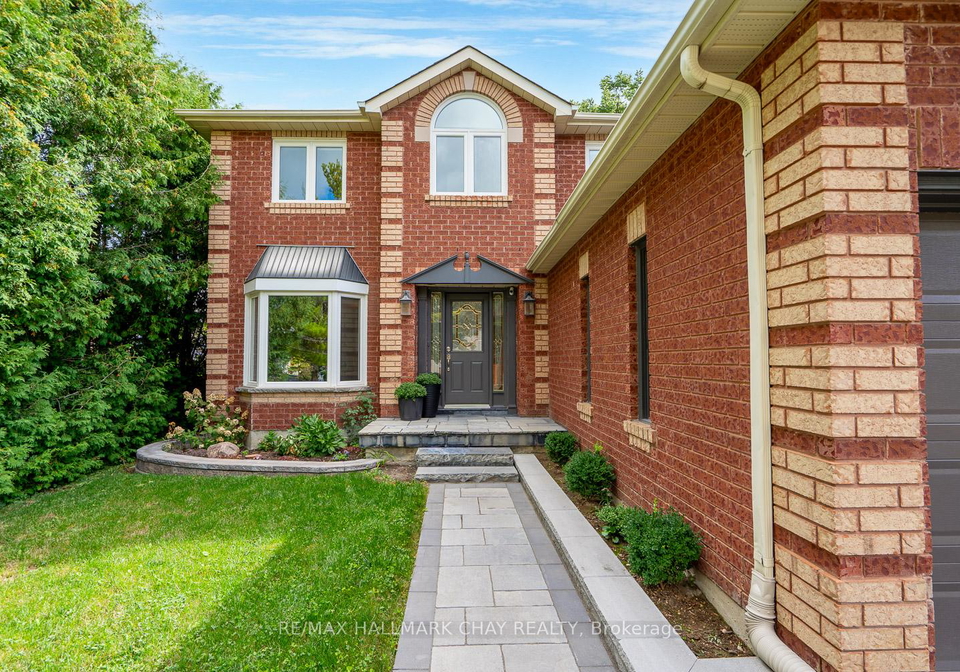 95-banting-drive-new-tecumseth-ontario-n12365791