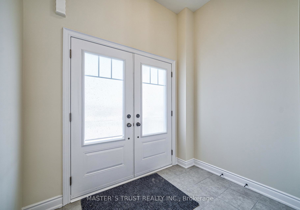 126-lorne-thomas-place-new-tecumseth-ontario-n12365805