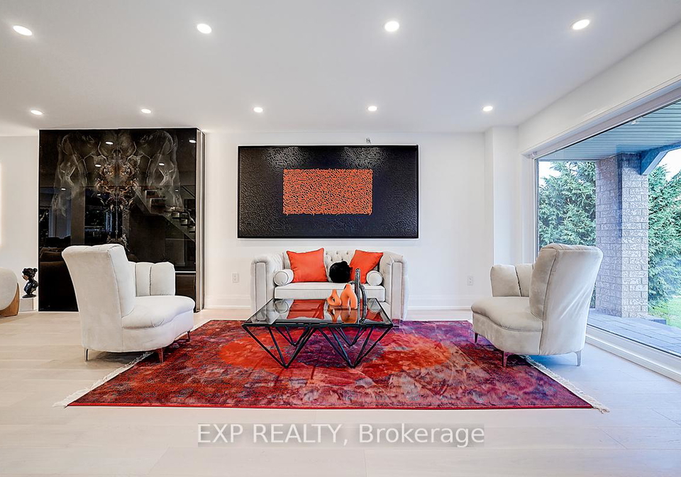 459-silken-laumann-drive-newmarket-ontario-n12366558