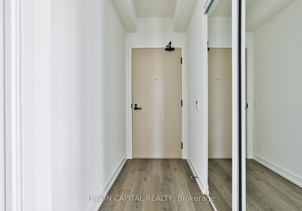195-commerce-street-vaughan-ontario-n12366676