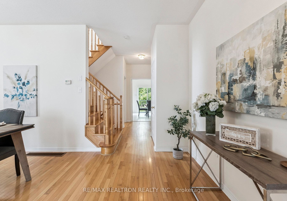 114-barnwood-drive-richmond-hill-ontario-n12367044