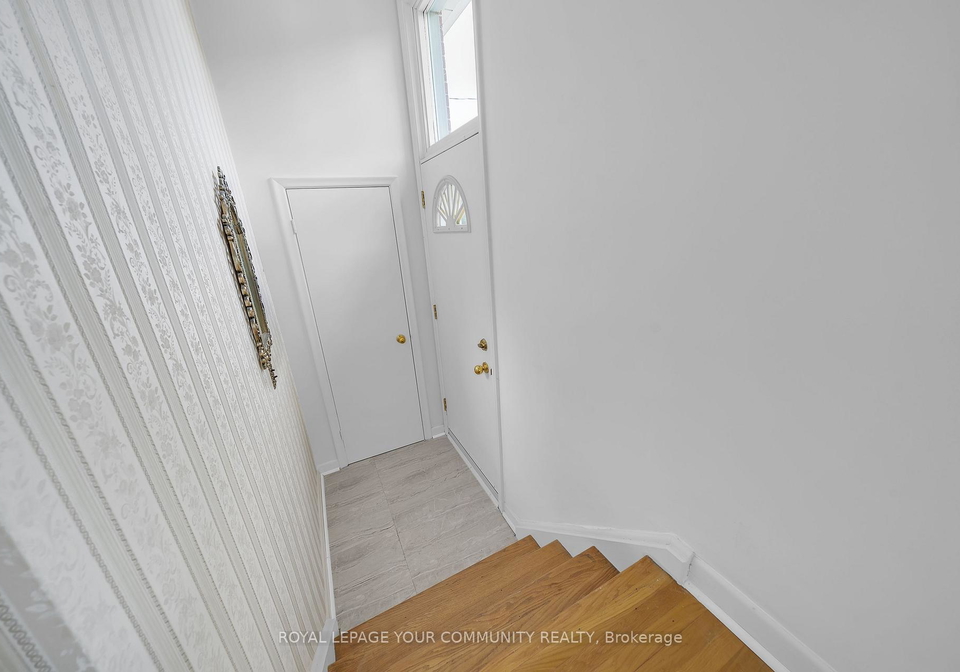264-mc-convey-drive-richmond-hill-ontario-n12367059