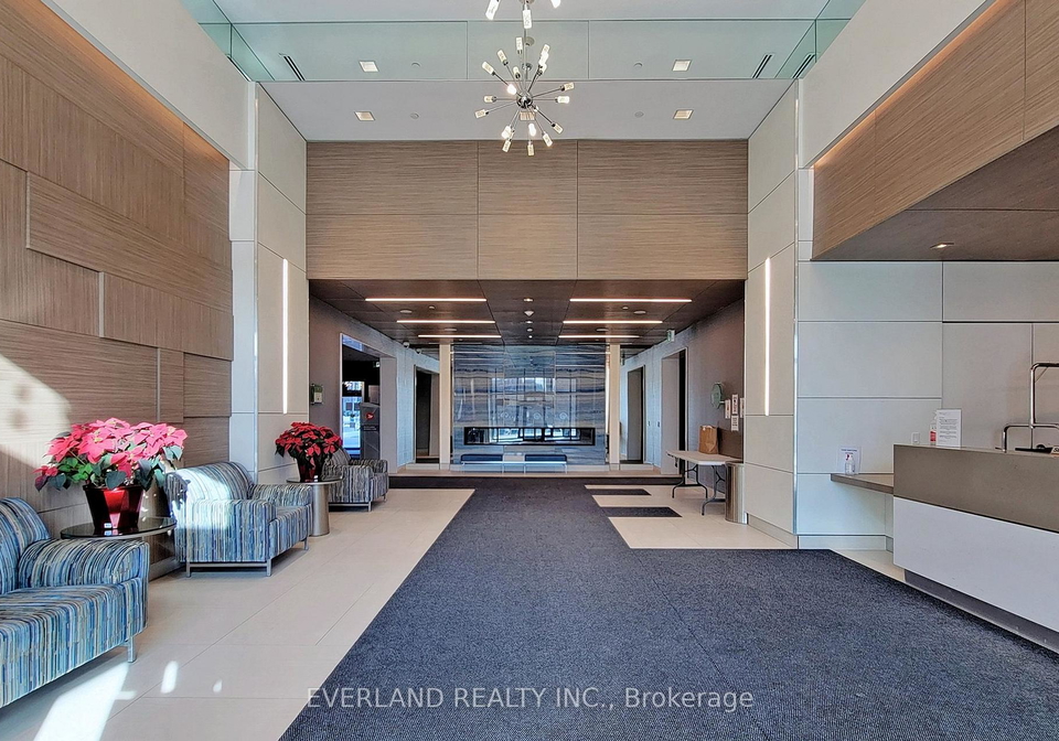 15-water-walk-drive-markham-ontario-n12367548