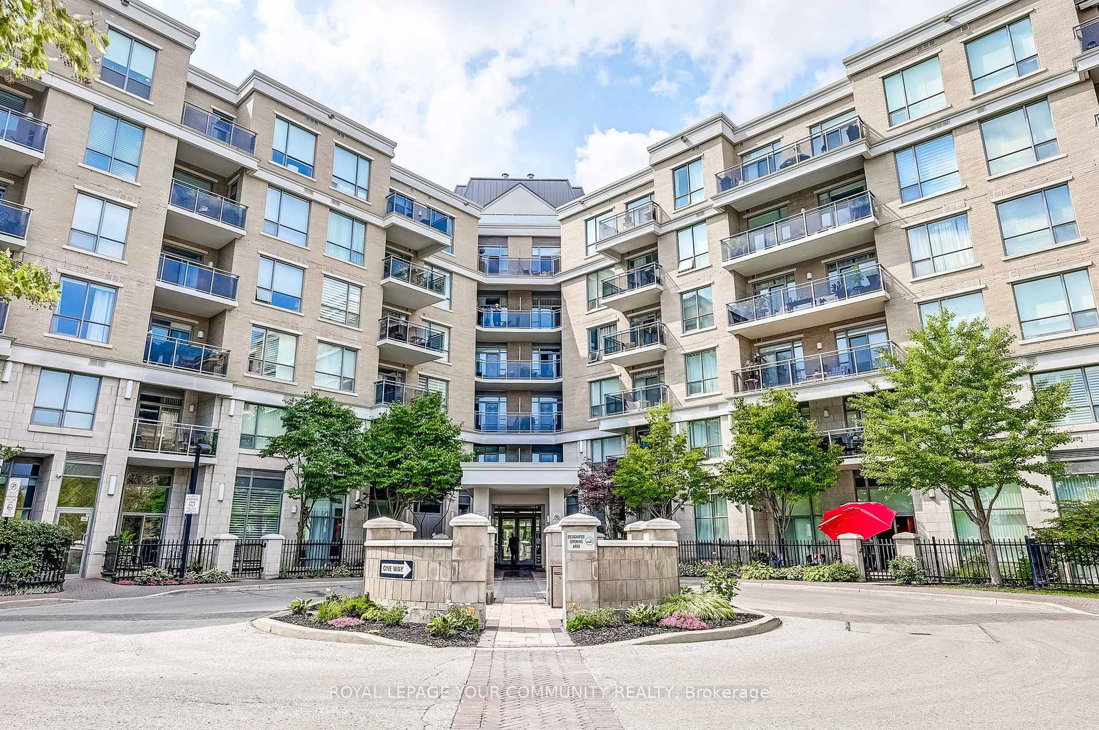 111-civic-square-gate-aurora-ontario-n12367817