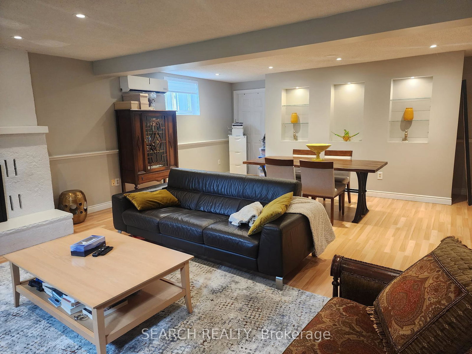 61-cardinal-crescent-newmarket-ontario-n12368057