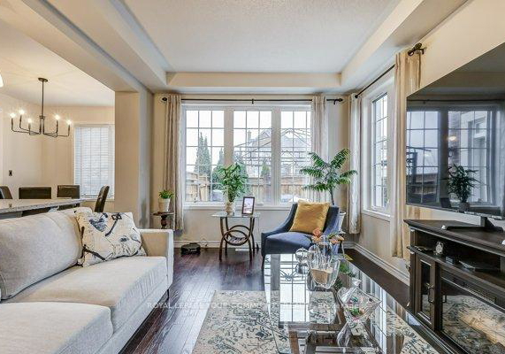 290-thomas-phillips-drive-aurora-ontario-n12368824