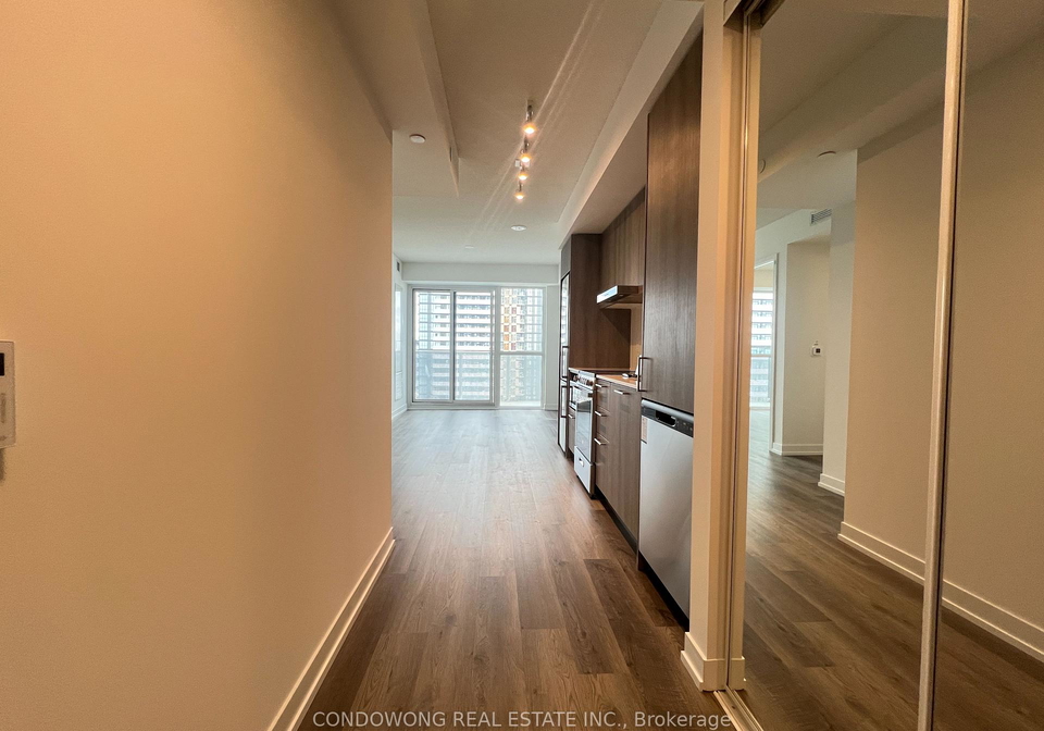 195-commerce-street-vaughan-ontario-n12369220