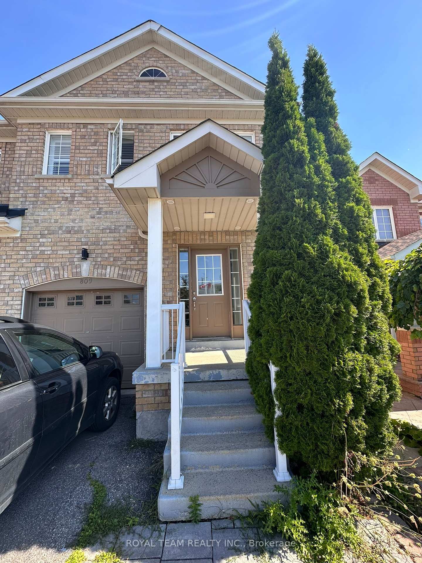 809-joe-persechini-drive-newmarket-ontario-n12369414