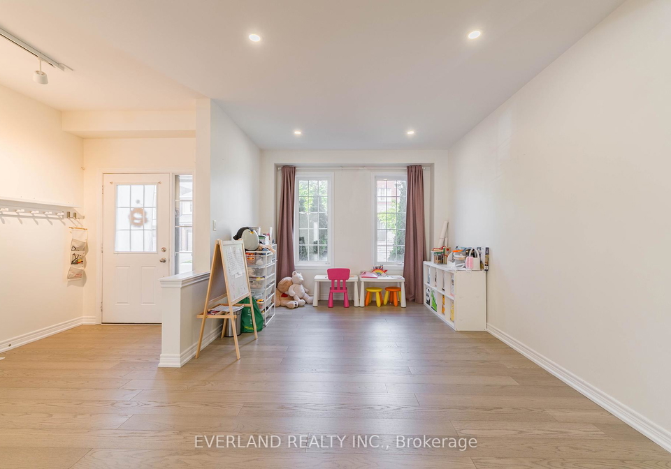 11-limelight-street-richmond-hill-ontario-n12369564