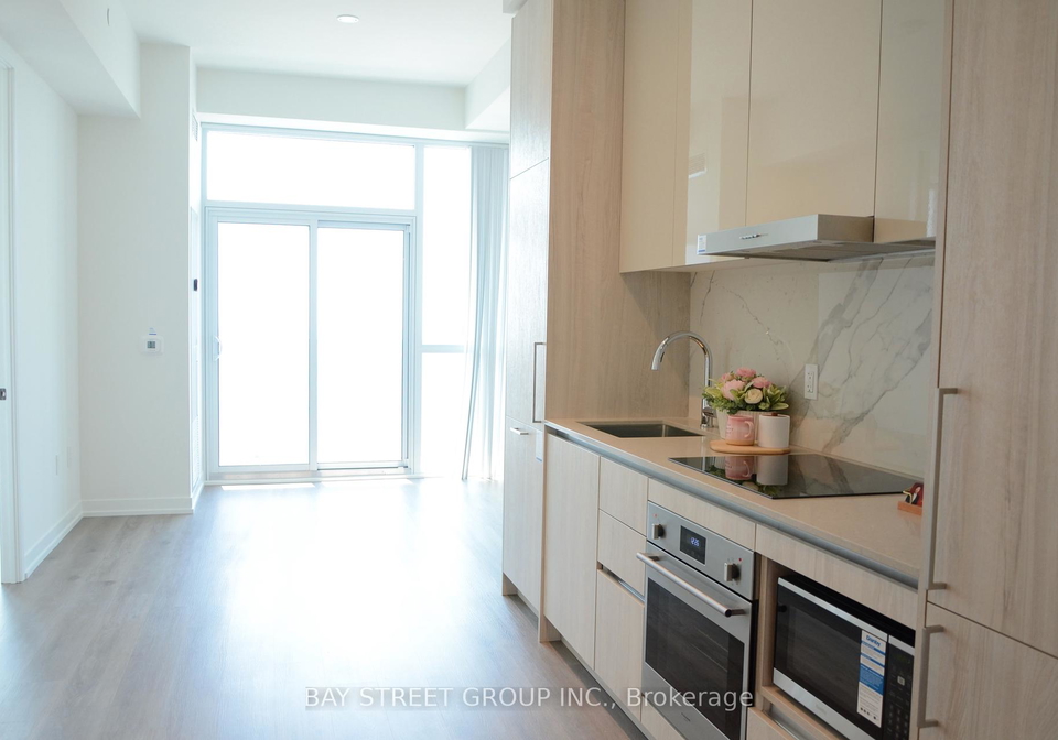 225-commerce-street-vaughan-ontario-n12369857