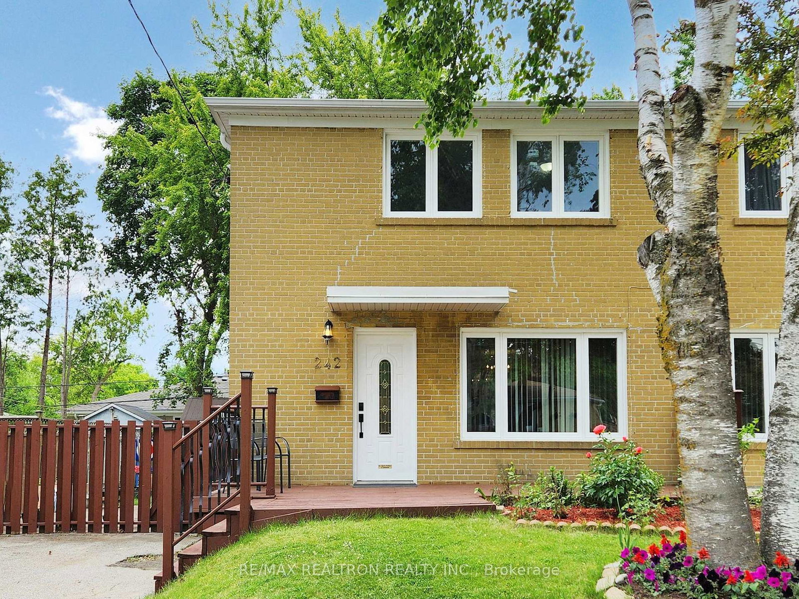 242-beechy-drive-richmond-hill-ontario-n12370375
