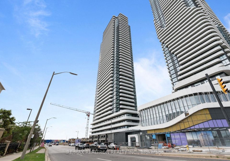 28-interchange-way-vaughan-ontario-n12370447