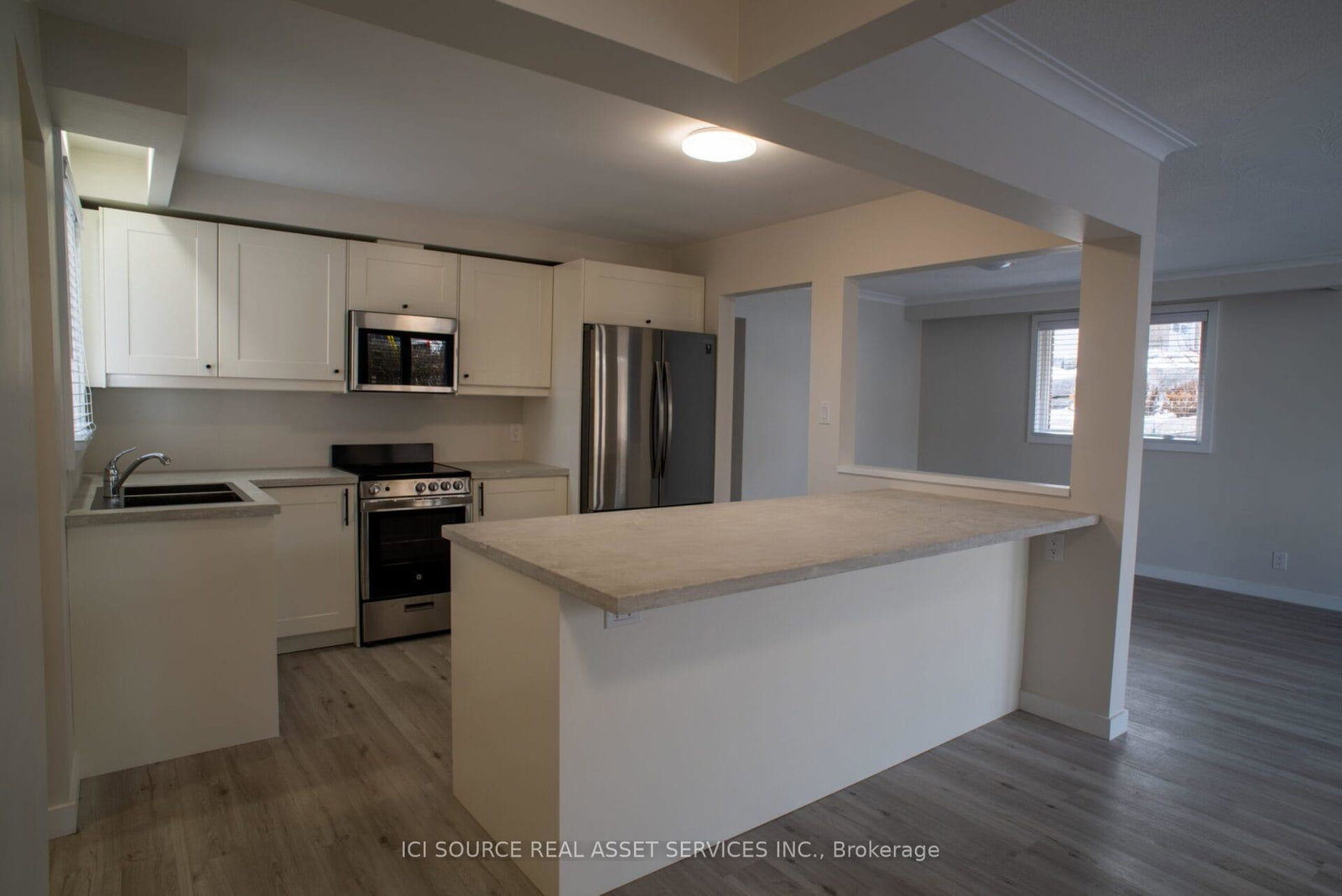200-john-street-w-bradford-west-gwillimbury-ontario-n12371530