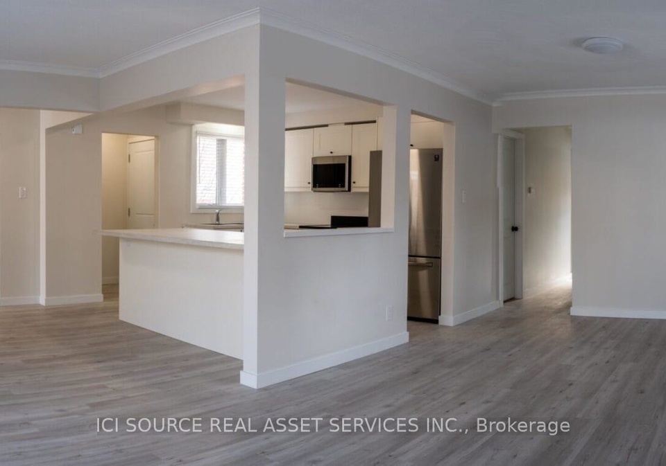 200-john-street-w-bradford-west-gwillimbury-ontario-n12371530