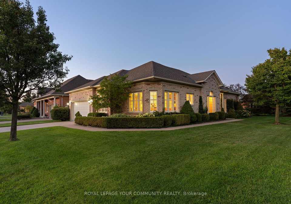 27-faldos-flight-whitchurch-stouffville-ontario-n12371541