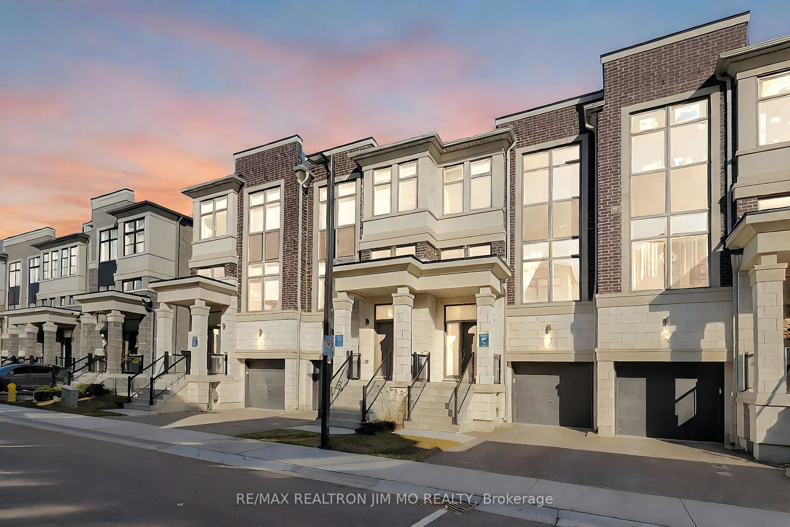 37-armillo-place-markham-ontario-n12372080