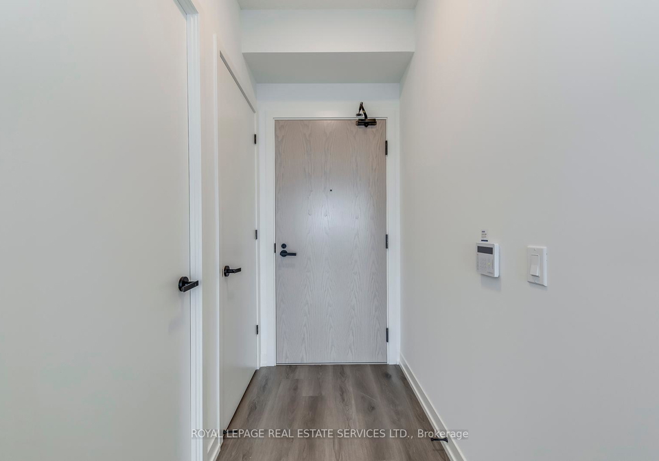 28-interchange-way-vaughan-ontario-n12372593