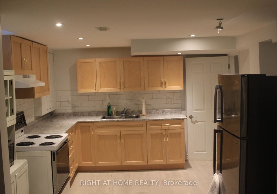 27-mary-pearson-drive-markham-ontario-n12372897