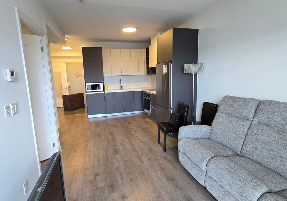 396-highway-7-e-richmond-hill-ontario-n12372978