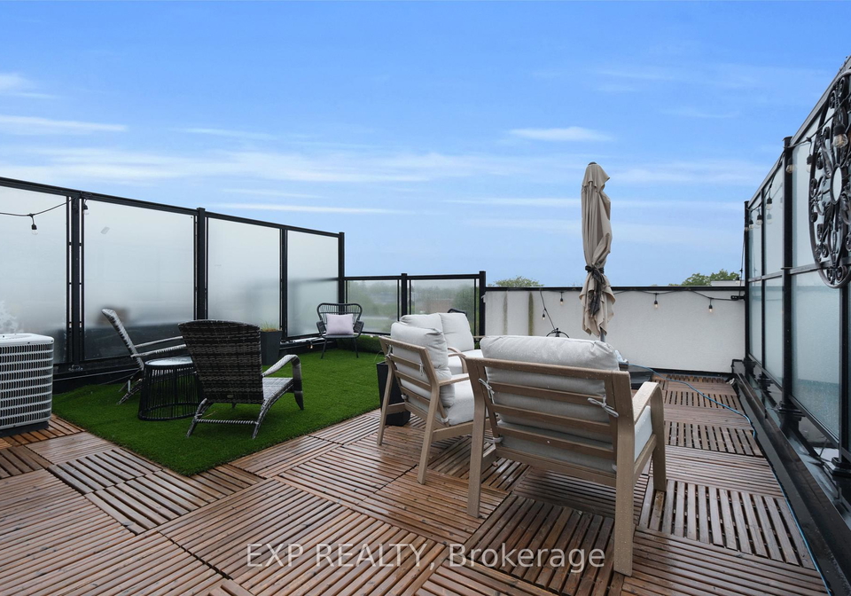 600-alex-gardner-circle-aurora-ontario-n12373050