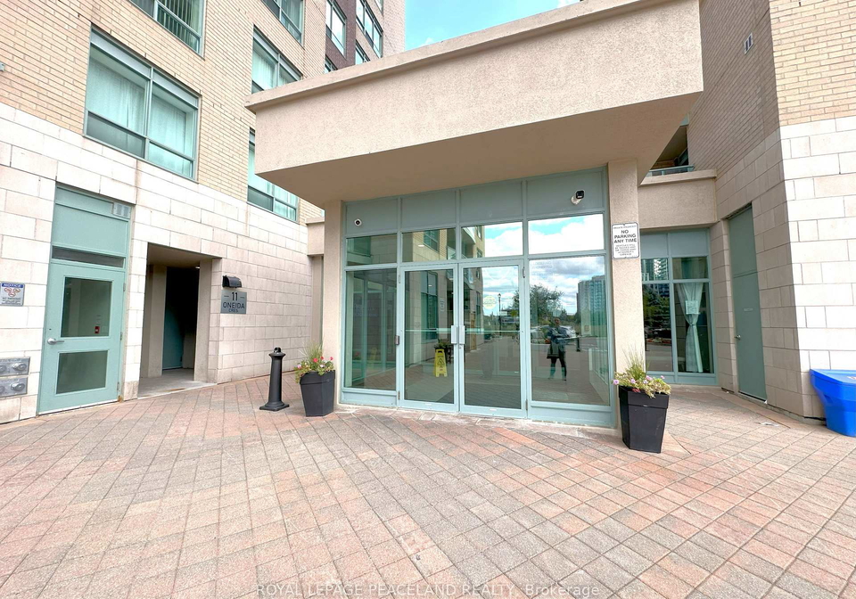 11-oneida-crescent-richmond-hill-ontario-n12373083