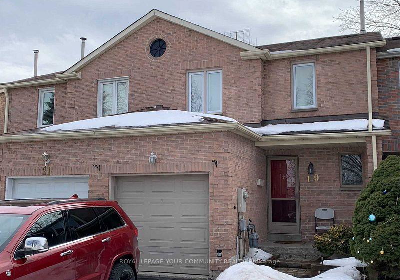19-moonlight-lane-richmond-hill-ontario-n12373313