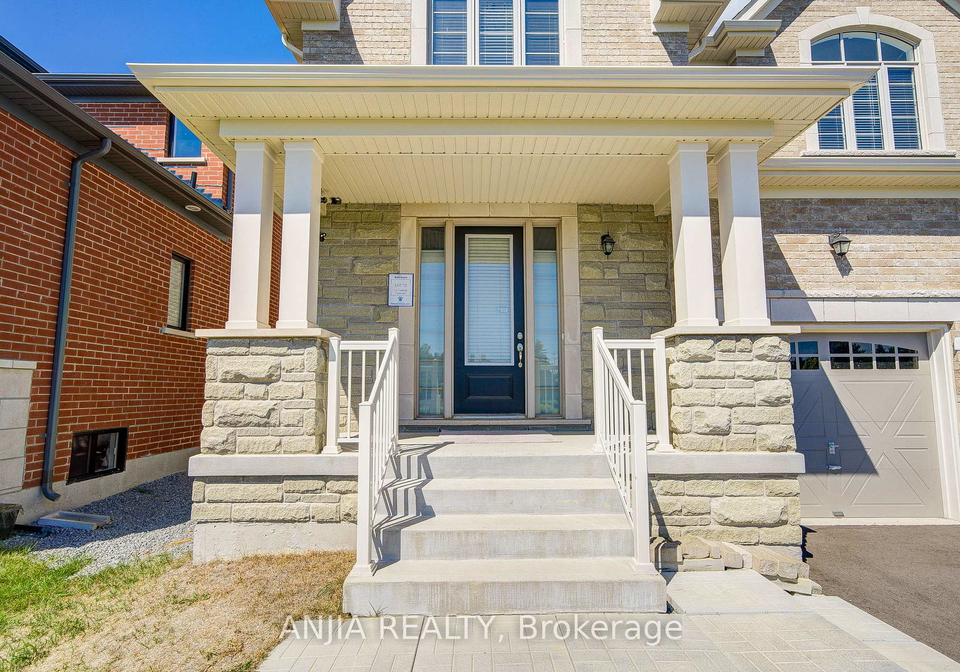 12-carlinds-crescent-whitchurch-stouffville-ontario-n12374694