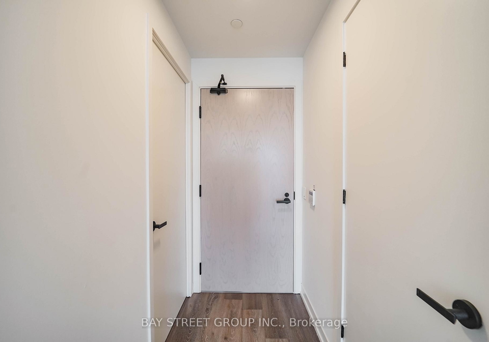 28-interchange-way-vaughan-ontario-n12374808