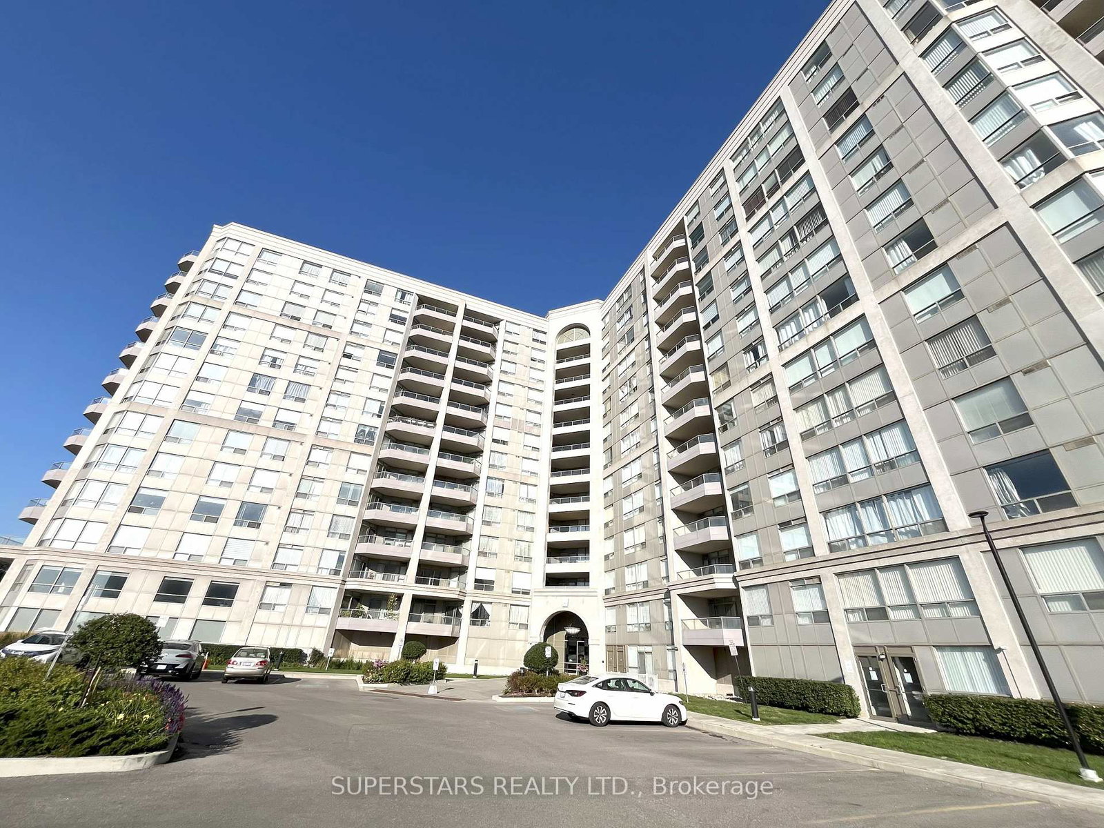 9015-leslie-street-richmond-hill-ontario-n12375965