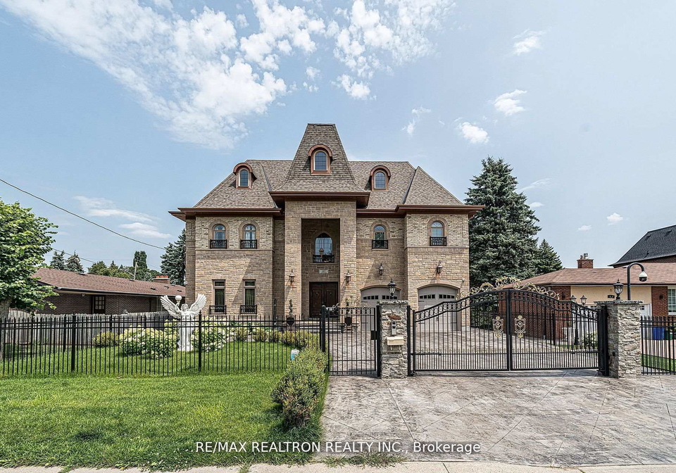 63-walmer-road-richmond-hill-ontario-n12376161