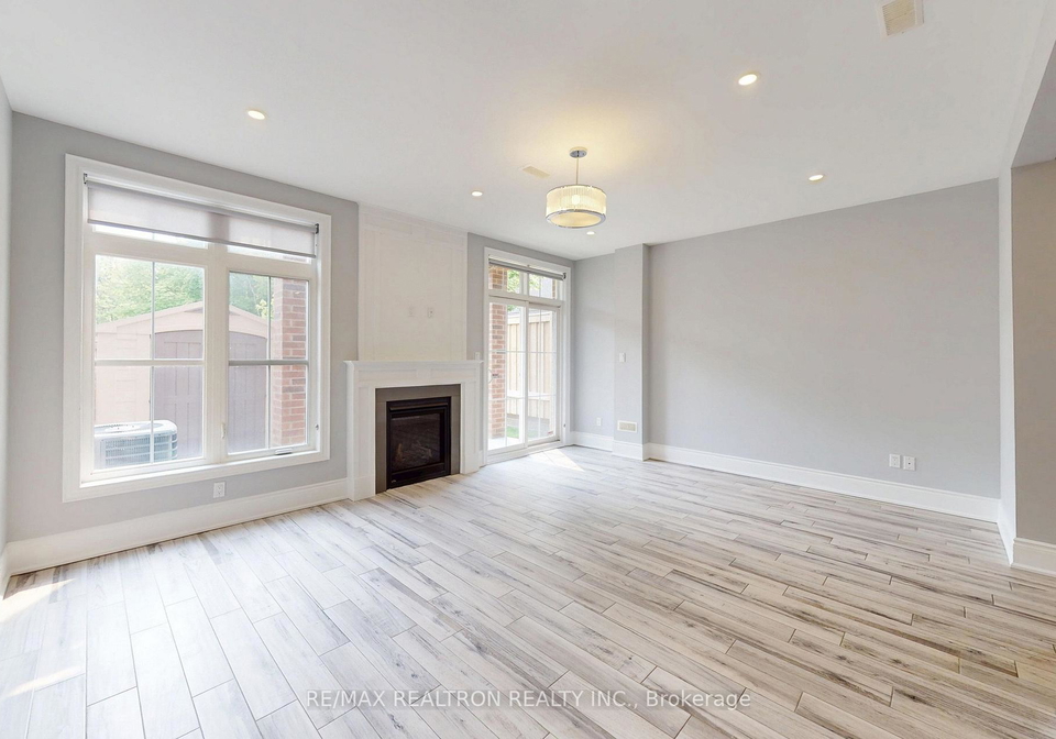 51-hall-street-richmond-hill-ontario-n12376838