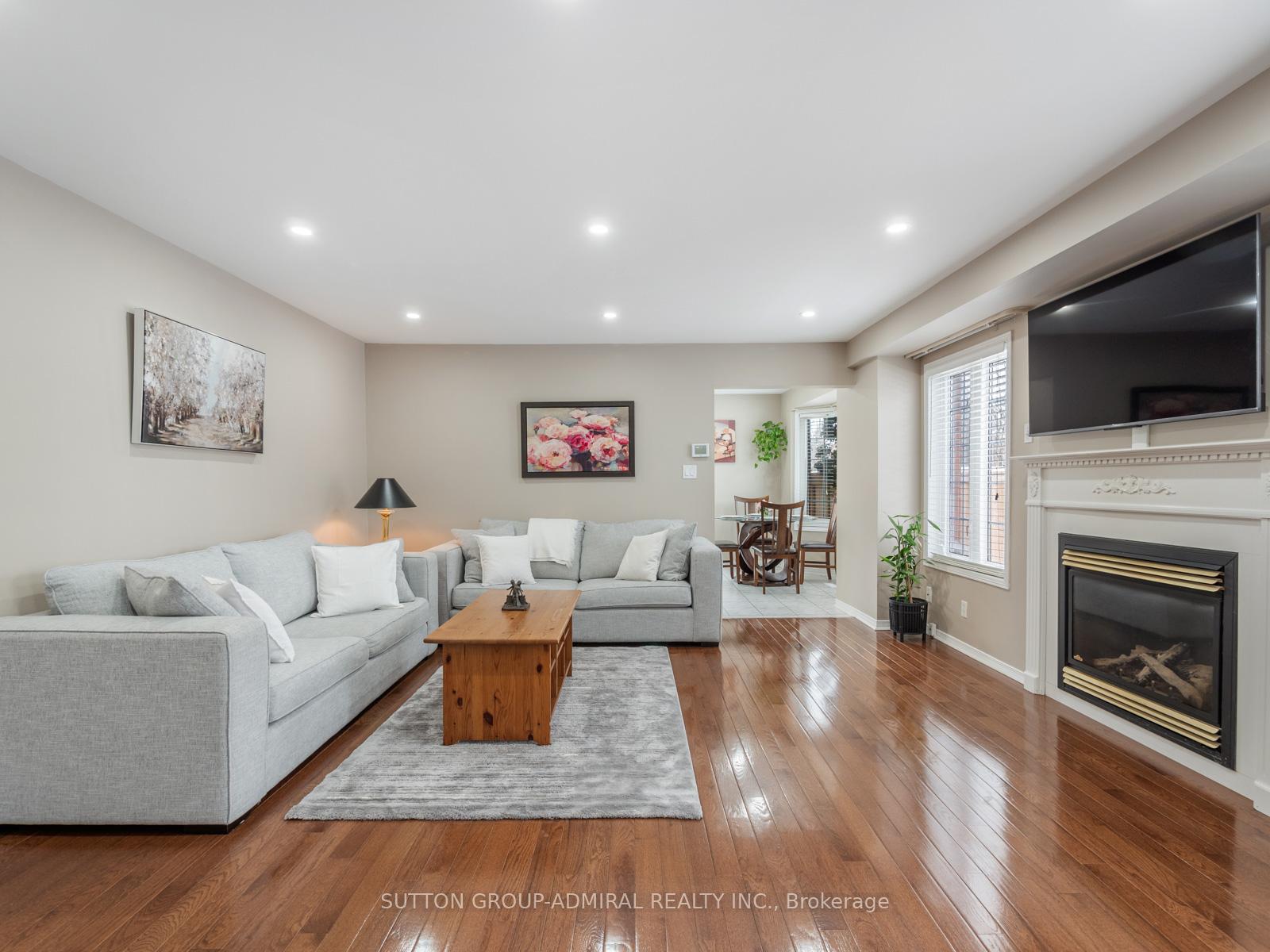 2-marathon-avenue-vaughan-ontario-n12376860