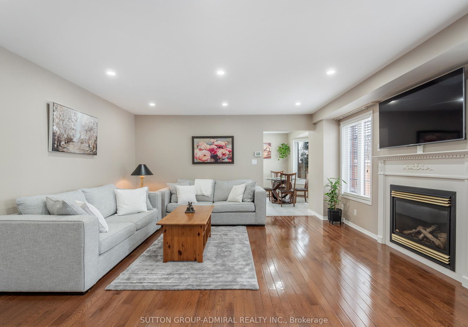 2-marathon-avenue-vaughan-ontario-n12376860