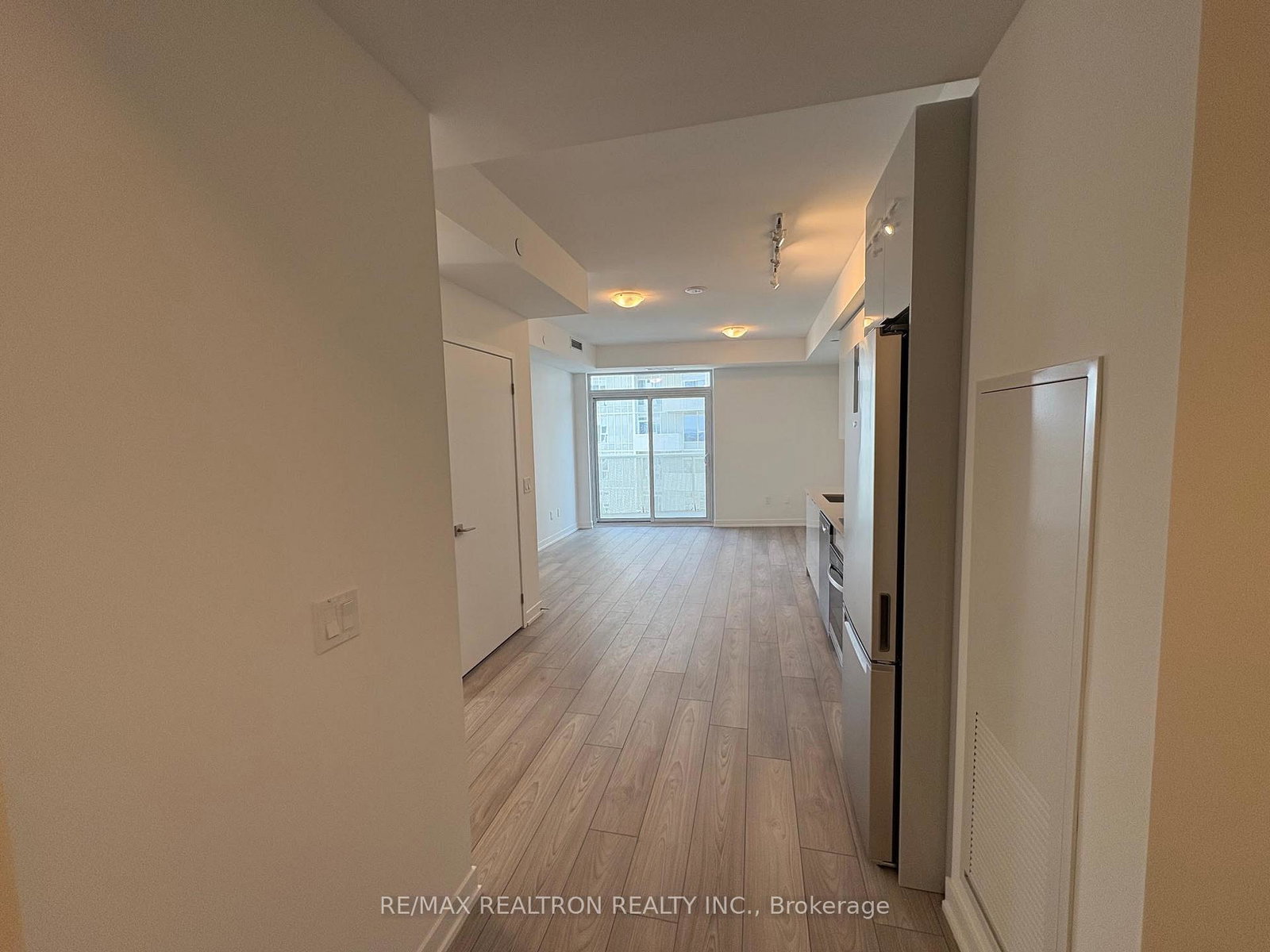 10-se-abeja-street-vaughan-ontario-n12377087