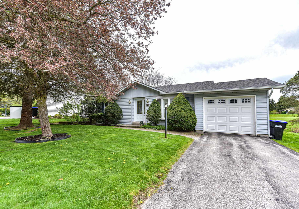 56-tecumseth-pines-drive-new-tecumseth-ontario-n12377199