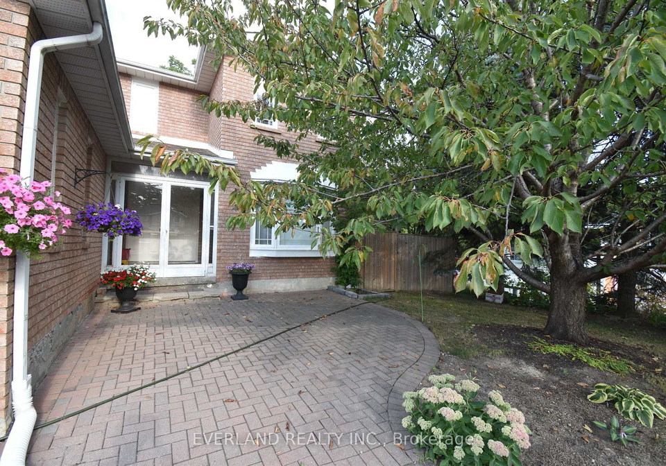 1-shaftsbury-avenue-e-richmond-hill-ontario-n12377520