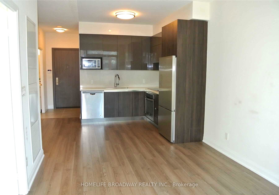 15-water-walk-drive-markham-ontario-n12378336