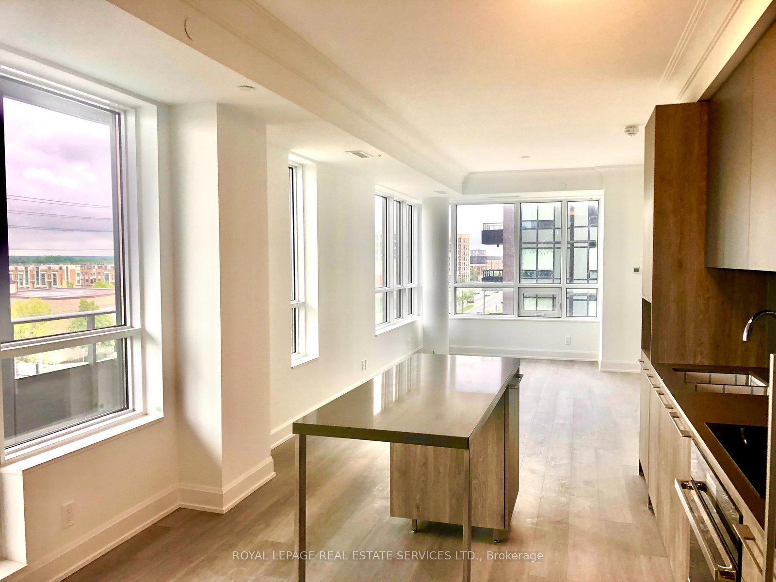 38-water-walk-drive-markham-ontario-n12378726