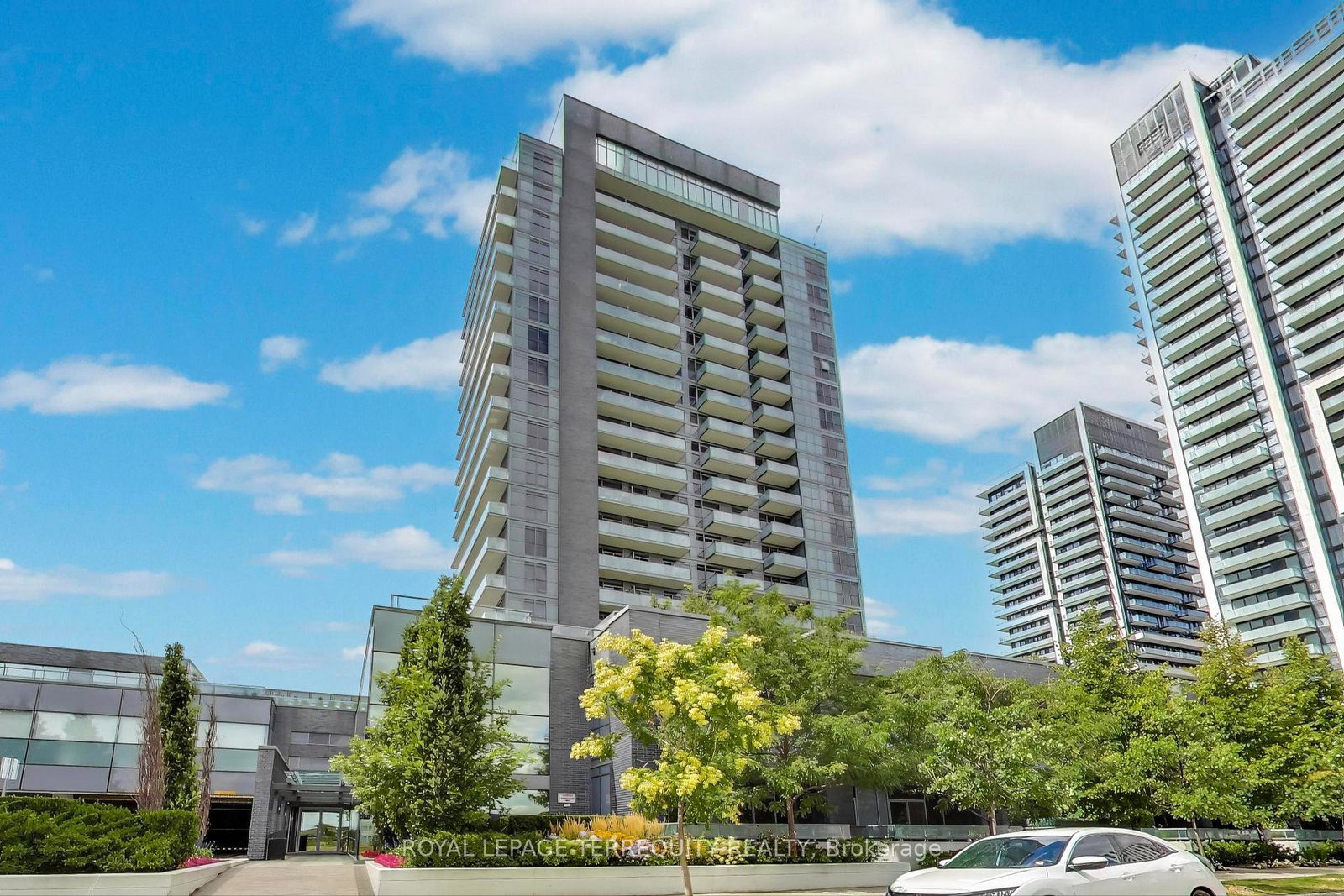 65-oneida-crescent-richmond-hill-ontario-n12378877