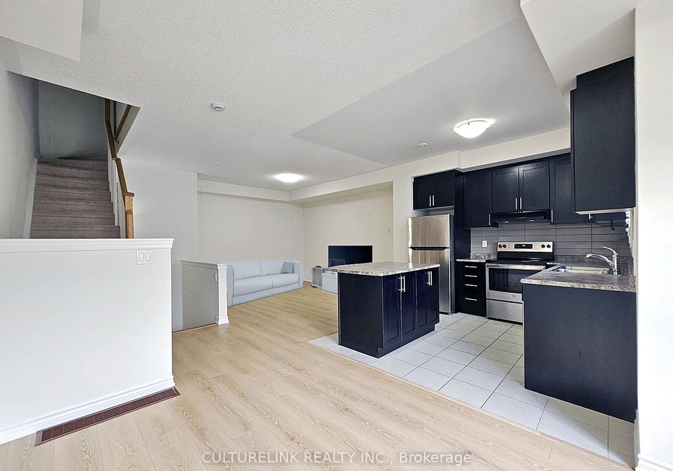 46-boadway-crescent-whitchurch-stouffville-ontario-n12379135