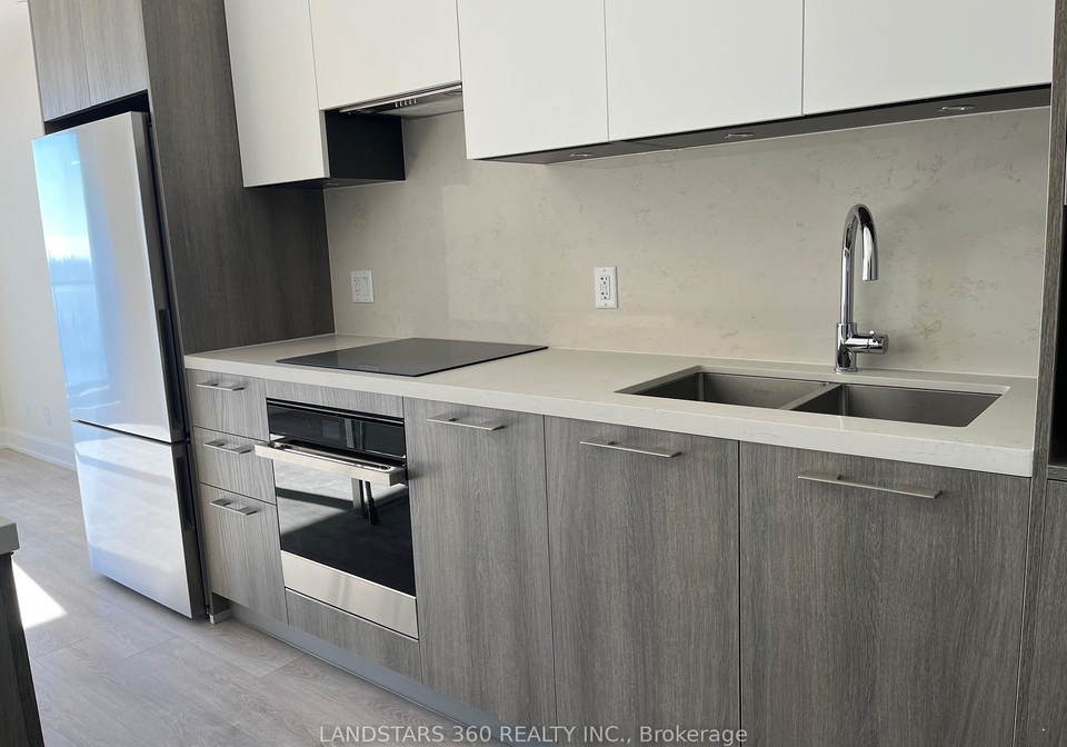 8-water-walk-drive-markham-ontario-n12379311